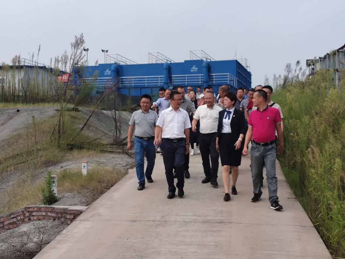 市委常委、統(tǒng)戰(zhàn)部部長(zhǎng)李學(xué)焦帶隊(duì)檢查我司供水保障工作