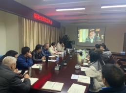 集團(tuán)公司黨委委員、副總經(jīng)理劉林參加 臨港支部組織生活會