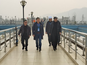 市國資委領(lǐng)導(dǎo)到清源水務(wù)集團慰問優(yōu)秀人才、困難黨員并開展節(jié)前安全檢查