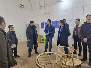 市國資委領(lǐng)導(dǎo)到清源水務(wù)集團慰問優(yōu)秀人才、困難黨員并開展節(jié)前安全檢查