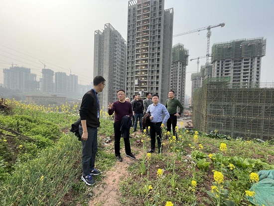 集團(tuán)公司黨委書記、董事長周燕賓率隊(duì)調(diào)研督查五糧液機(jī)場供水保障工程建設(shè)