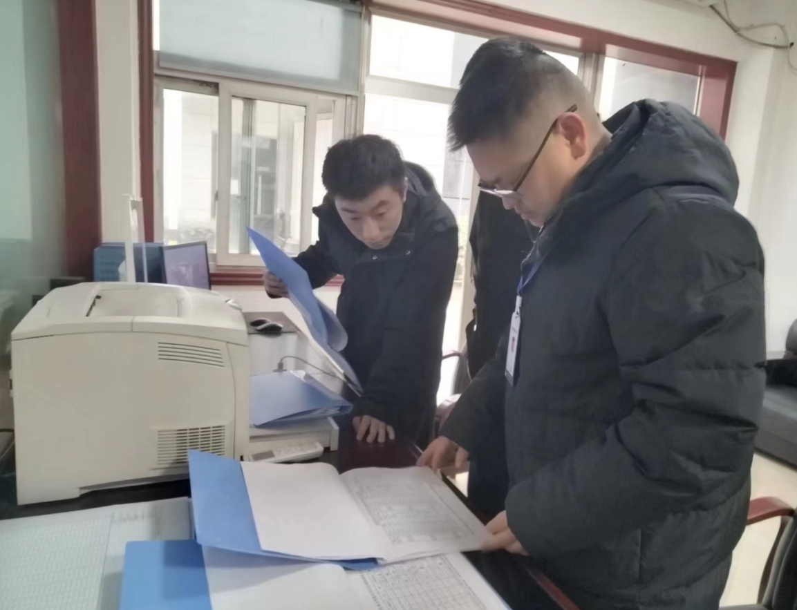 臨港公司開(kāi)展“元旦”大檢查  確保供水安全穩定