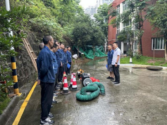 以練促防 以練促管 以練促戰 —臨港公司開(kāi)展有限空間應急演練