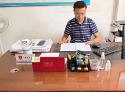 《榜樣在身邊》系列報道——優(yōu)秀黨務(wù)工作者②衡洪飛：用實(shí)干擔當踐行黨務(wù)工作者使命責任