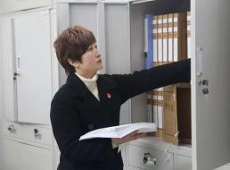 《榜樣在身邊》系列報道——優(yōu)秀共產(chǎn)黨員④洪葉：審計先鋒的擔當與堅守