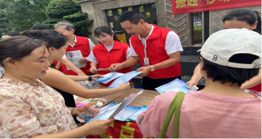 供水服務(wù)零距離，夏日清泉暖民心