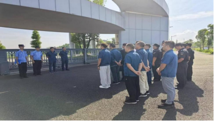 警企聯(lián)動(dòng)筑屏障 實(shí)戰演練護水源 ——制水分公司與高新區治安管理大隊聯(lián)合反恐應急演練